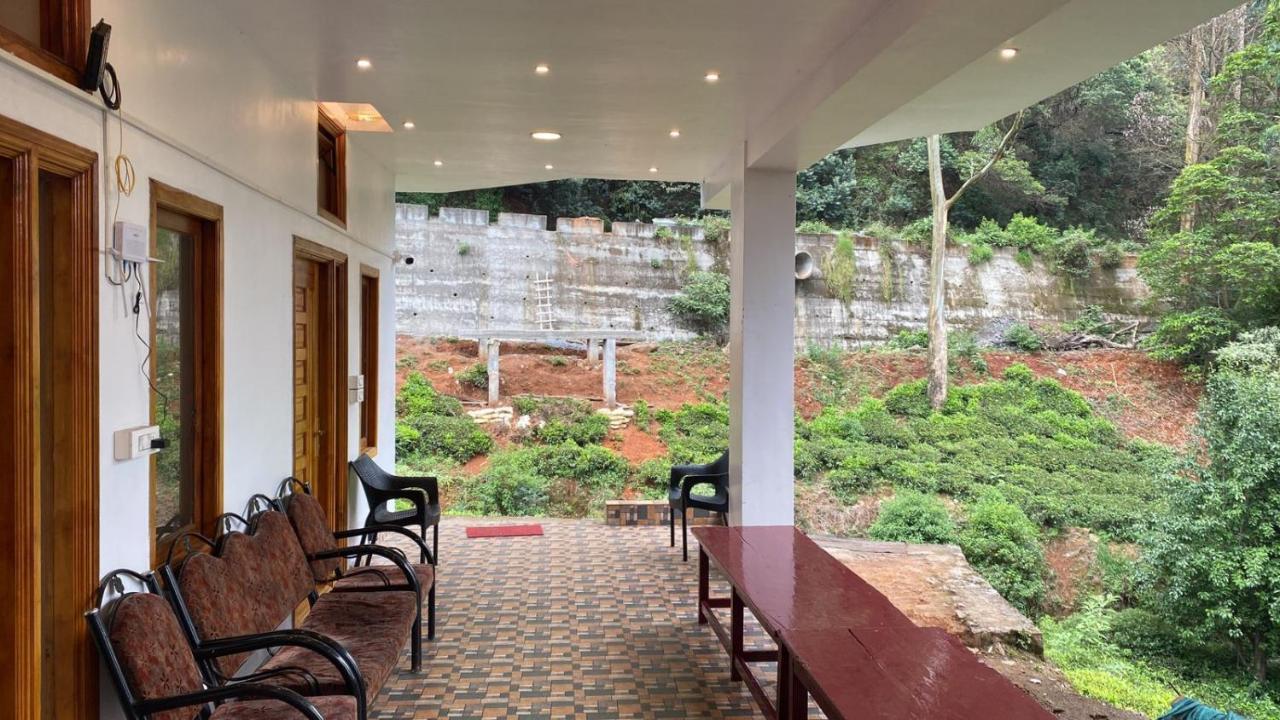 Perinba Vilas Inn Ketti Екстериор снимка