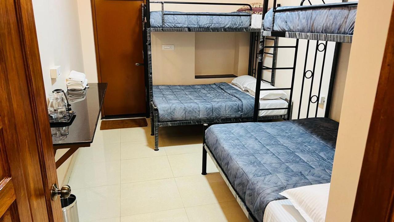 Perinba Vilas Inn Ketti Екстериор снимка